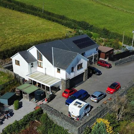 Bed and Breakfast Y Grange Llanfihangel-y-Creuddyn Exteriér fotografie