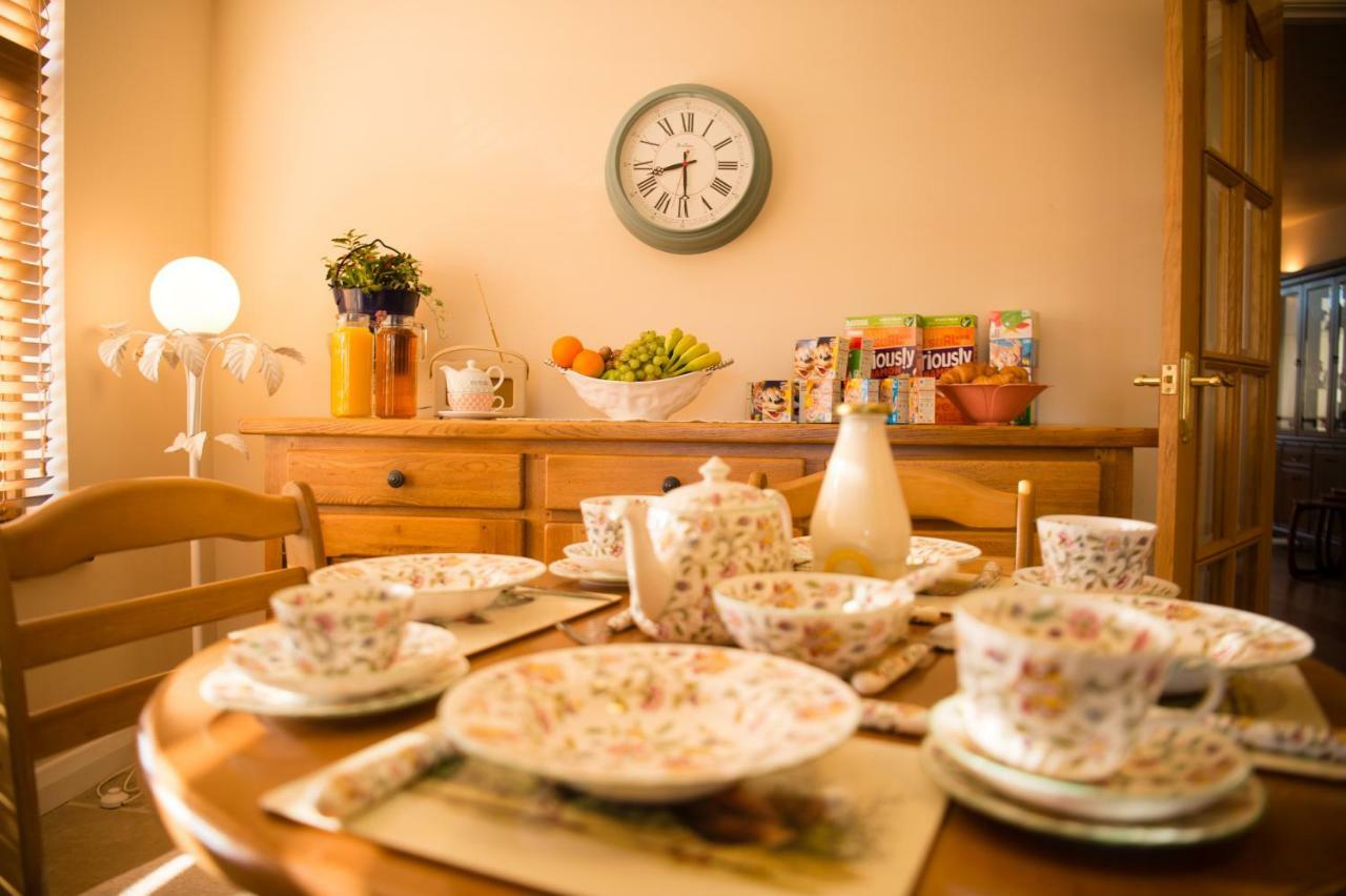 Bed and Breakfast Y Grange Llanfihangel-y-Creuddyn Exteriér fotografie