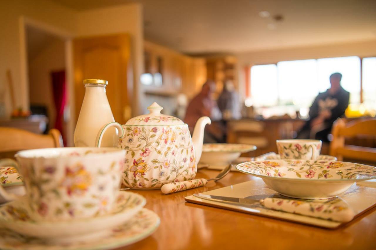 Bed and Breakfast Y Grange Llanfihangel-y-Creuddyn Exteriér fotografie